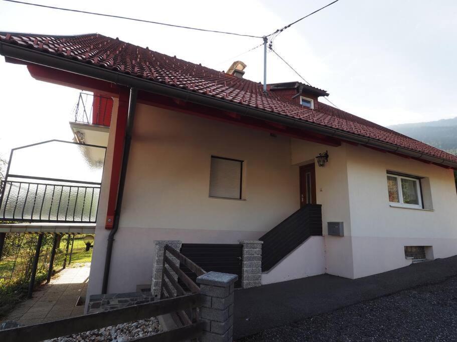 Appartamento Hillside Hideaway